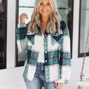 Jess Crum x Hazel & Olive White Green Plaid Soft Cozy Shacket Jacket NWT